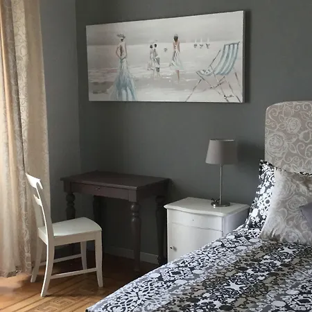 Residenza Degli Artisti - La Maison Vendégház Trieszt