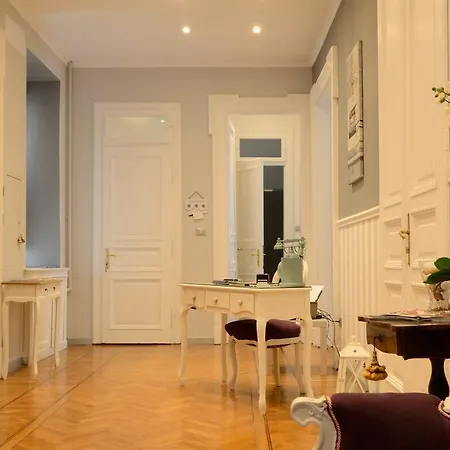 Le Cupole Di 4* Terst