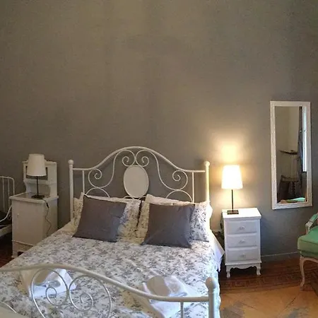 Residenza Degli Artisti - La Maison 4* Trieszt