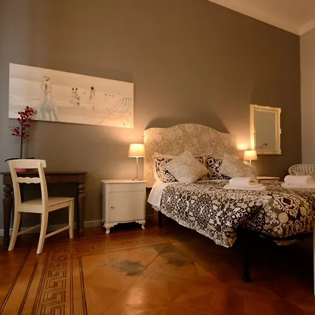 Residenza Degli Artisti - La Maison Vendégház
