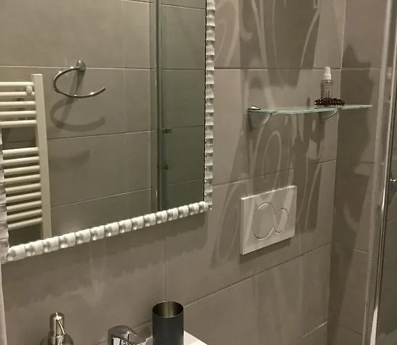 Le Cupole Di トリエステ